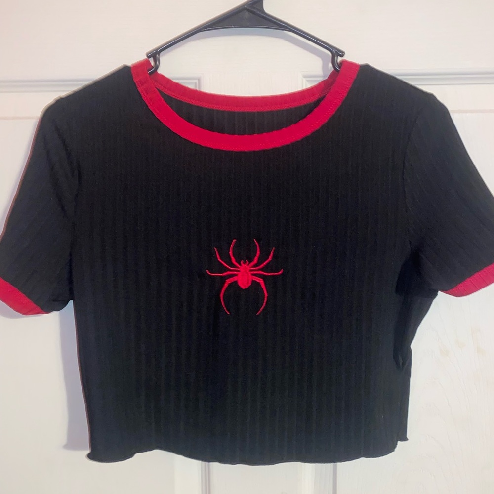 shein spider crop top